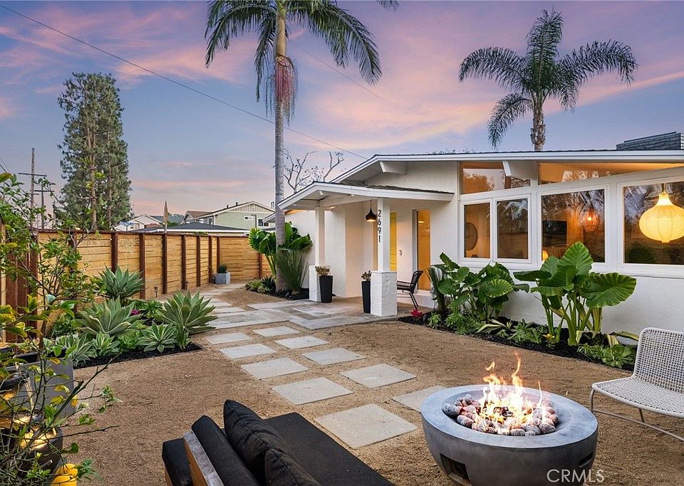 1st image of 2691 Club Mesa Pl