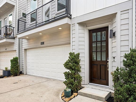 4th image of 418 W 28th St #C
