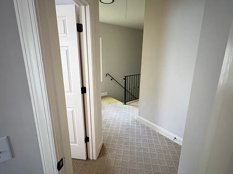 1109 Wake Forest Rd — Photo 17