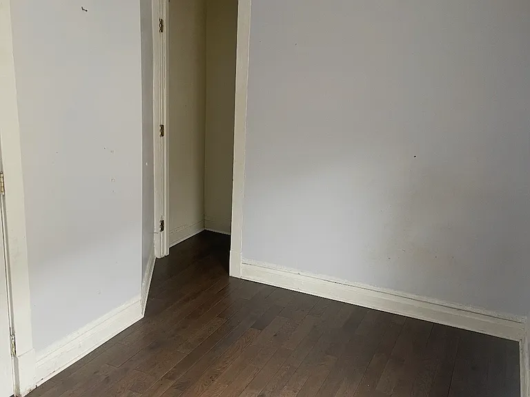1931 Jackson Ave #2 — Photo 7