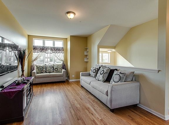 2nd image of 5233 W Galewood Ave #20