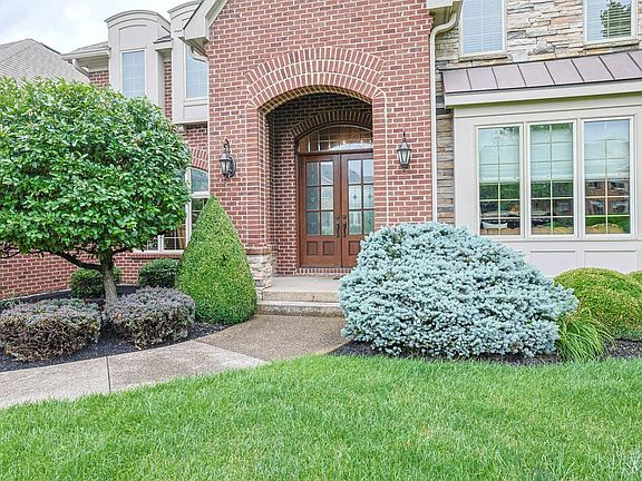 3rd image of 8126 Deer Path Ln
