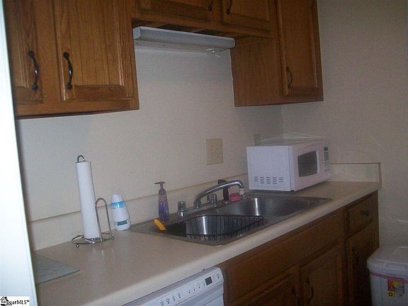 4th image of 2006 Spring Wood Dr