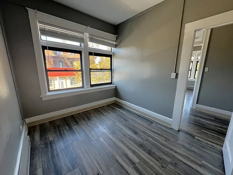 2 Raymond Ave #2A — Photo 7