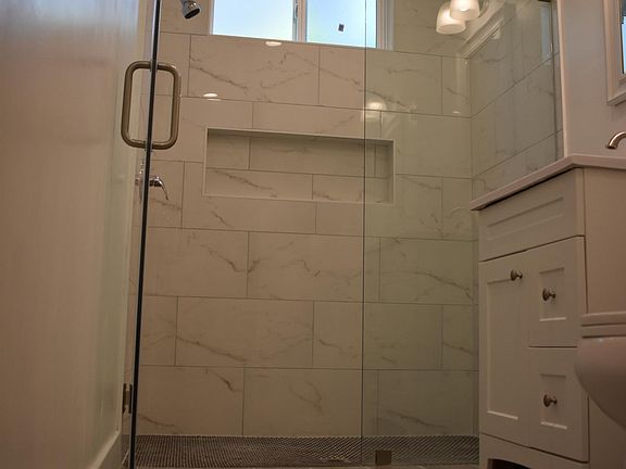 4th image of 10231 Woodworth Ave APT 1