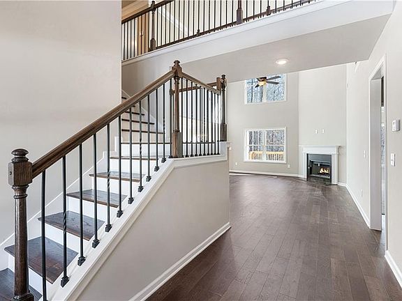 4th image of 5714 Ridgewater Cir