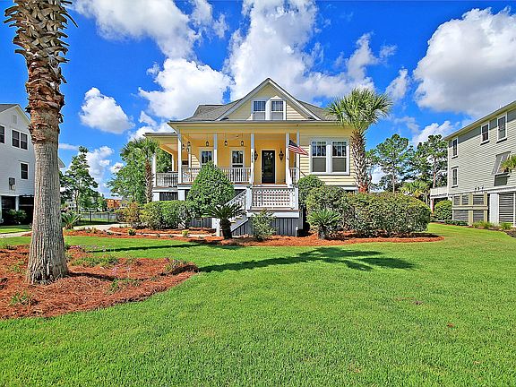 3rd image of 1536 Rivertowne Country Club Dr