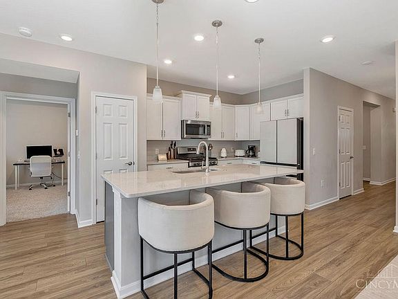 4th image of 4865 Osprey Pointe Dr