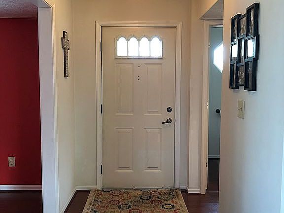 inside front door/entry