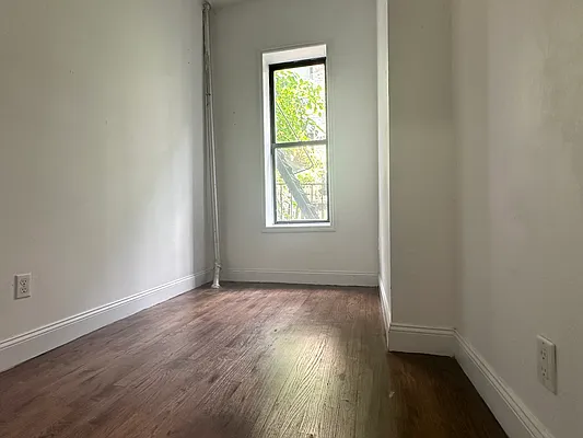 Rented by Corcoran | media 8