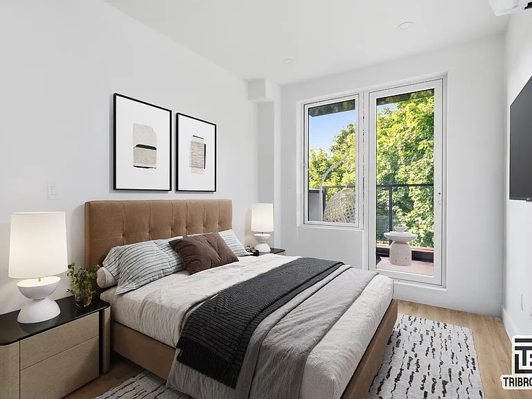461 Lexington Ave #4 — Photo 6