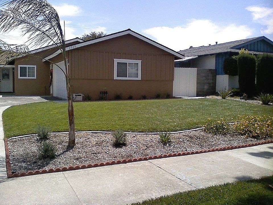 1st image of 1518 E Highland Ct