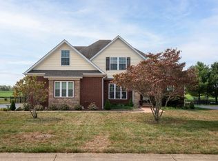 392 Roseberry Cir, Bowling Green, KY 42104
