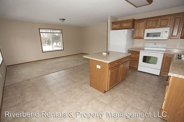1st image of 11463 21st Ave