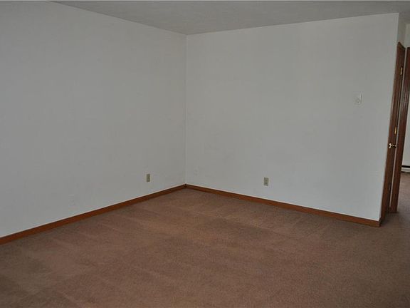 2nd image of 1211 W Ocean View Ave APT 7