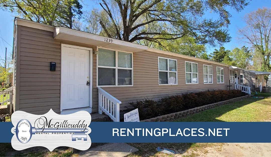 2 bed, 816 sqft, $1,195 — Photo 1