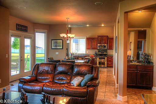 5th image of 37 Primrose Ln