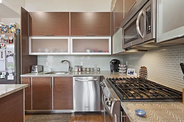 Rented by ONE Manhattan Real Estate | media 12