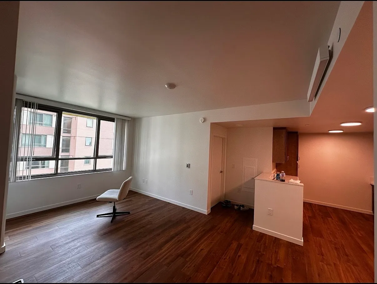1 bed, 600 sqft, $1,000 — Photo 2