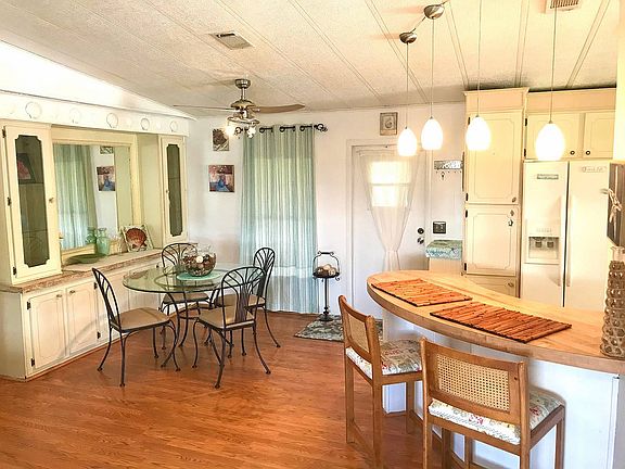 2nd image of 1803 Kingsmill Dr #971
