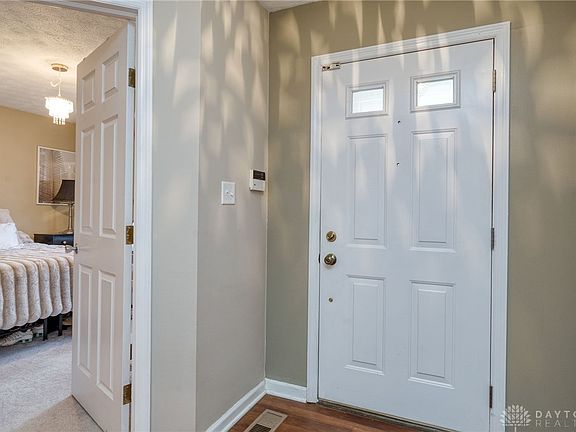 2nd image of 6670 Golf Green Dr