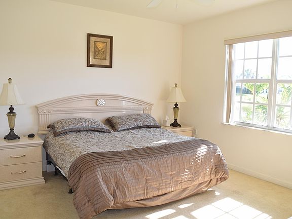 3rd image of 3049 Driftwood Way