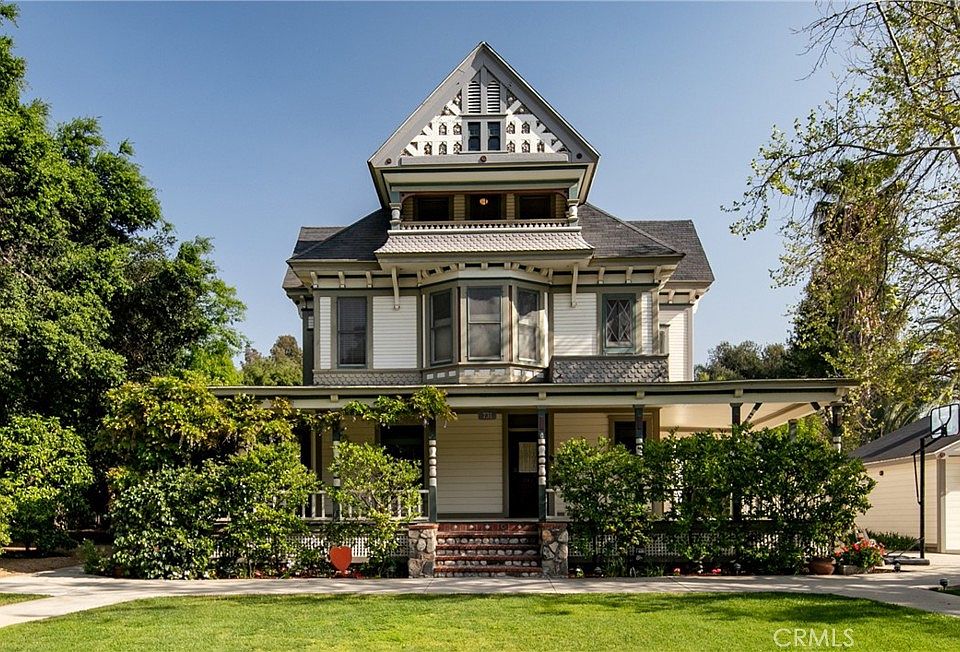 1st image of 731 Cedar Ave