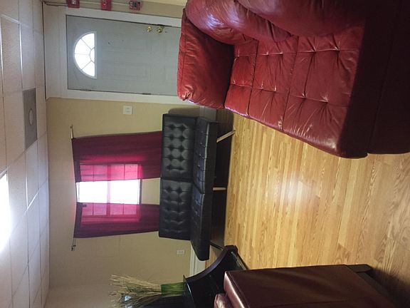 2nd image of 704 Willey St #B