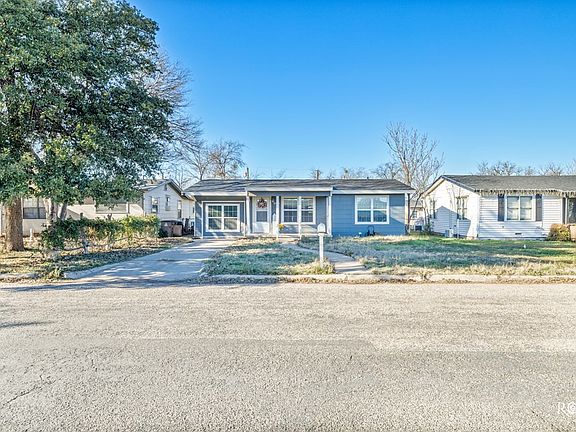 3rd image of 2306 San Antonio St