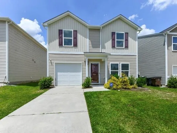 3915 Vershire Ave, Greensboro, NC 27406