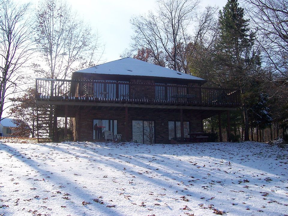 2000 + Sq. footage of living Space