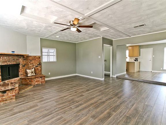 5th image of 1701 Donna Dr