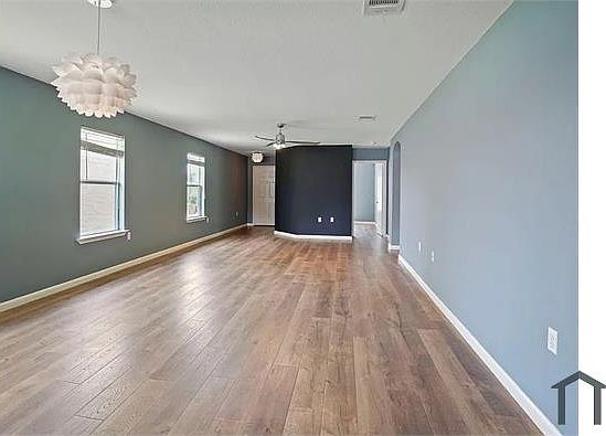 4th image of 5613 Nelson Oaks Dr