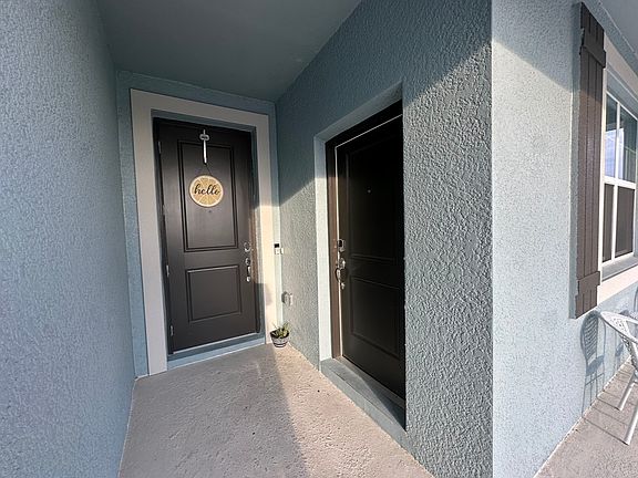 4th image of 1563 Marksman Rd Unit B