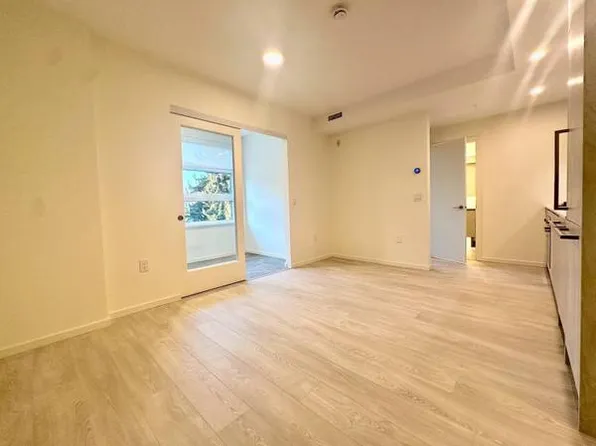 3264 Vanness Ave, Vancouver, BC