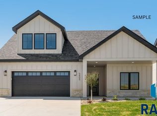 5817 E Rush St, Sioux Falls, SD 57110