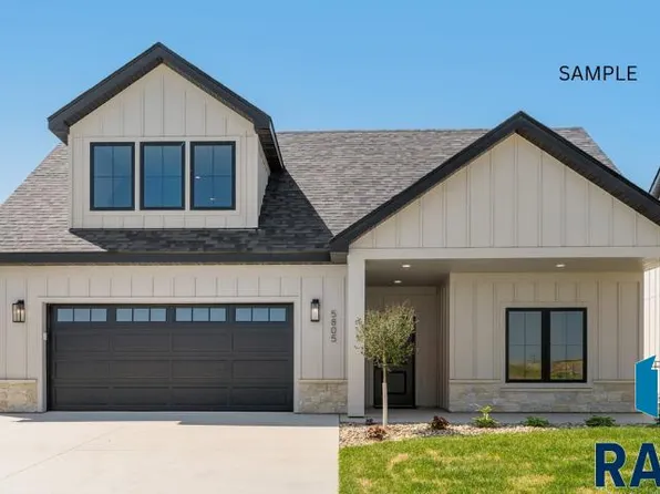 5817 E Rush St, Sioux Falls, SD 57110