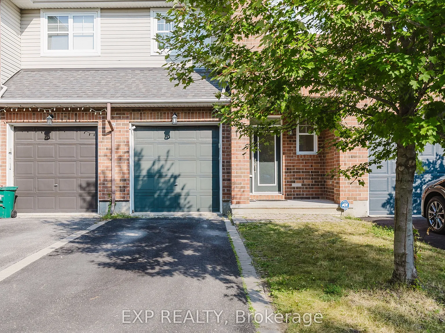 3 bed, $2,700 — Photo 2
