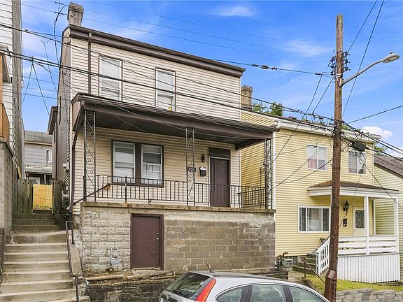 2nd image of 920 Freeland St