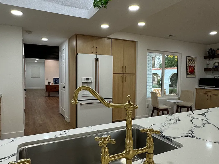2012 Troy Pl — Photo 13