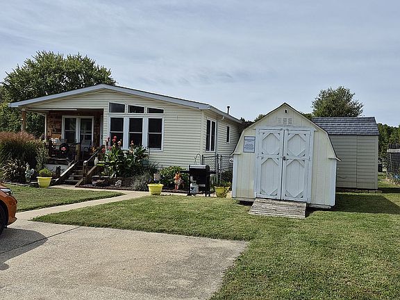 2nd image of 708 S Cory Ln Lot 21