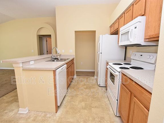 5th image of 8313 Porch Ct