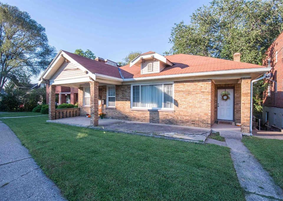 1st image of 2420 Quatman Ave