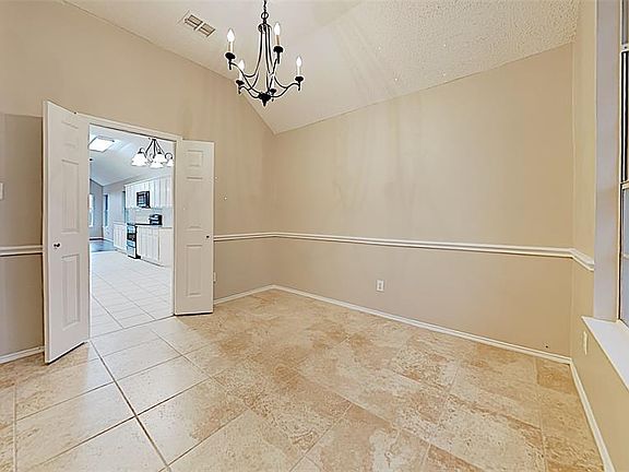 2nd image of 4625 Buffalo Bend Pl