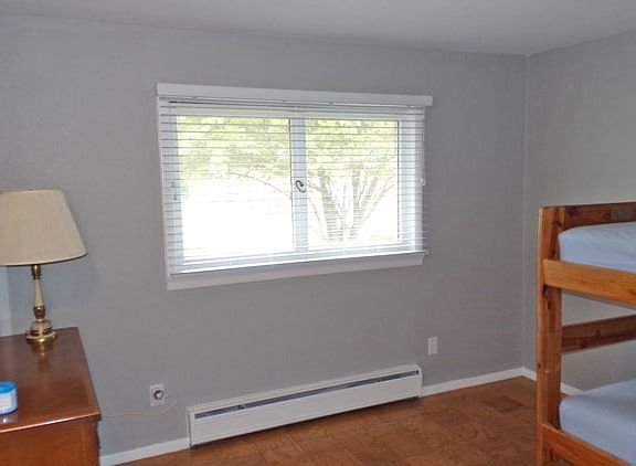 5th image of 480 E Clauss Ave