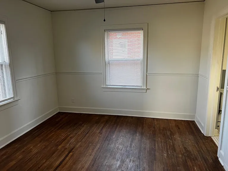 1415 S Knoxville Ave — Photo 10