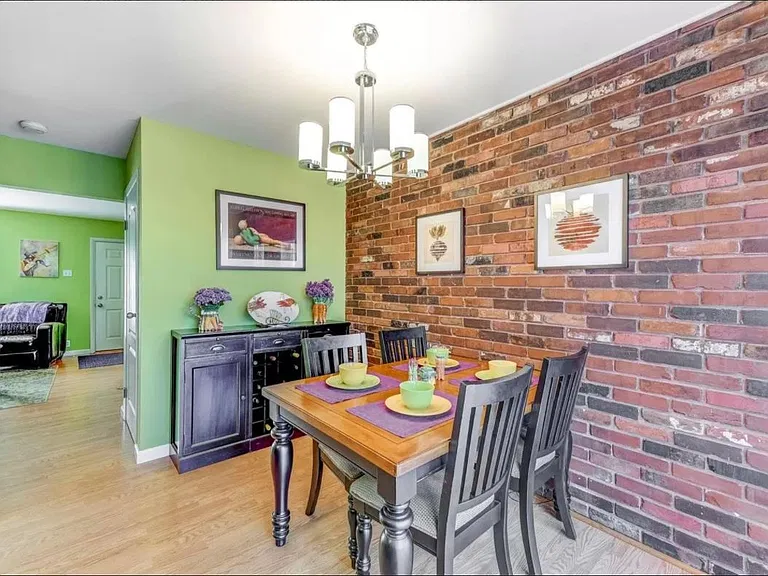 1210 Clarkson Ct #1210 — Photo 9