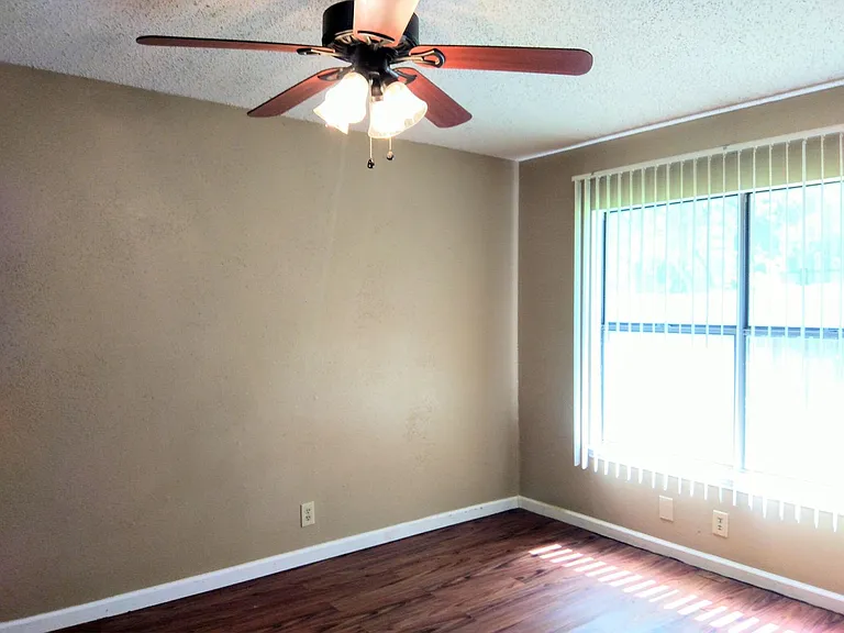 4138 Mystic Sunrise Dr — Photo 13