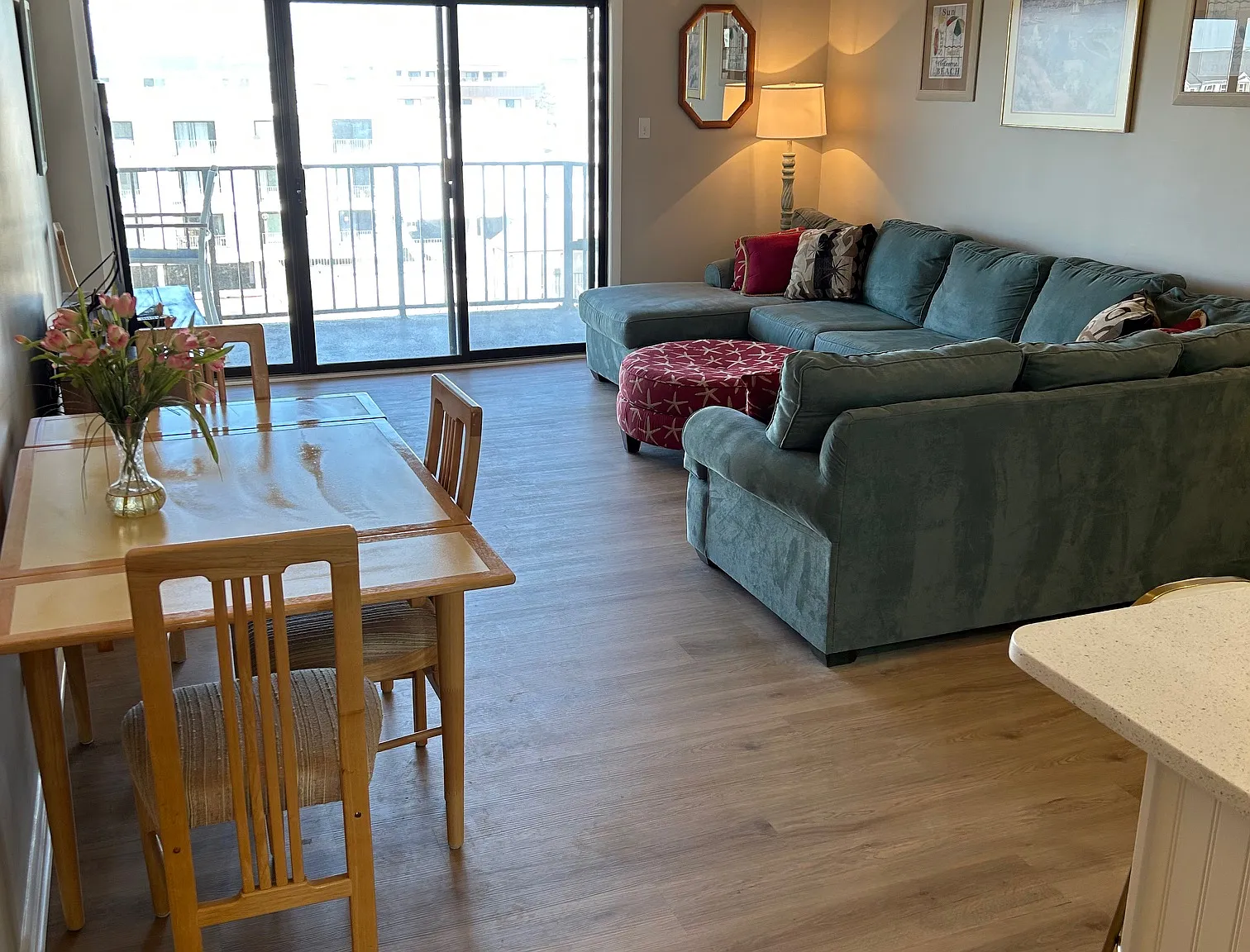 1 bed, 1.5 bath, 750 sqft, $2,000 — Photo 1