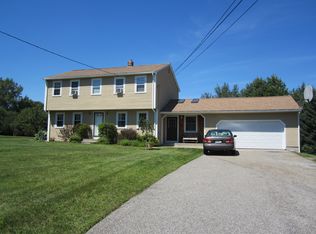 7 Handy Rd, Blackstone, MA 01504